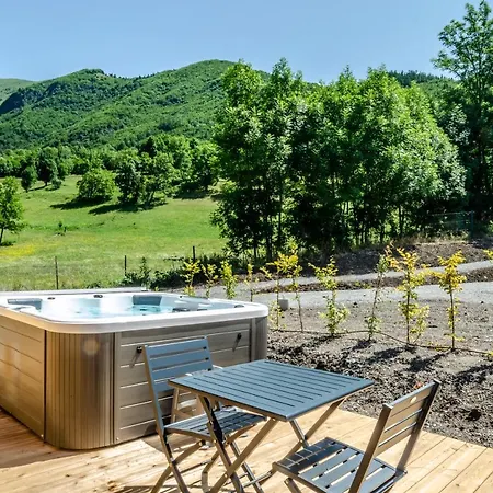 Chalet Les Petits Ecrins - Avec Spas Privatifs *